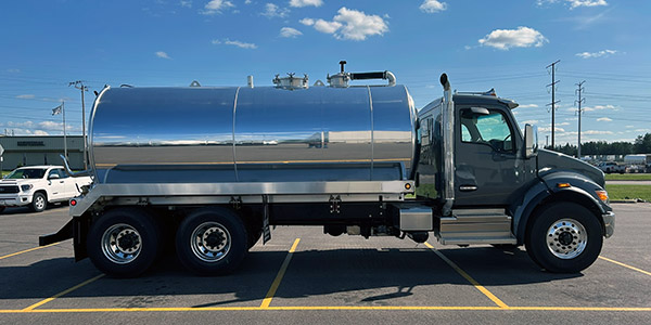 2026 Kenworth w/4000 USG Aluminum Tank - Avail. Now vacuum truck